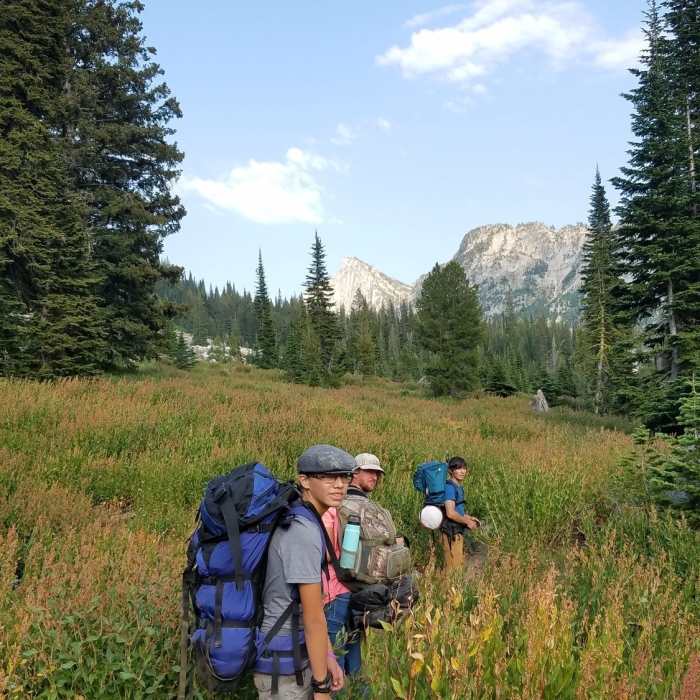 Near Southern High Lakes Tour Loop
