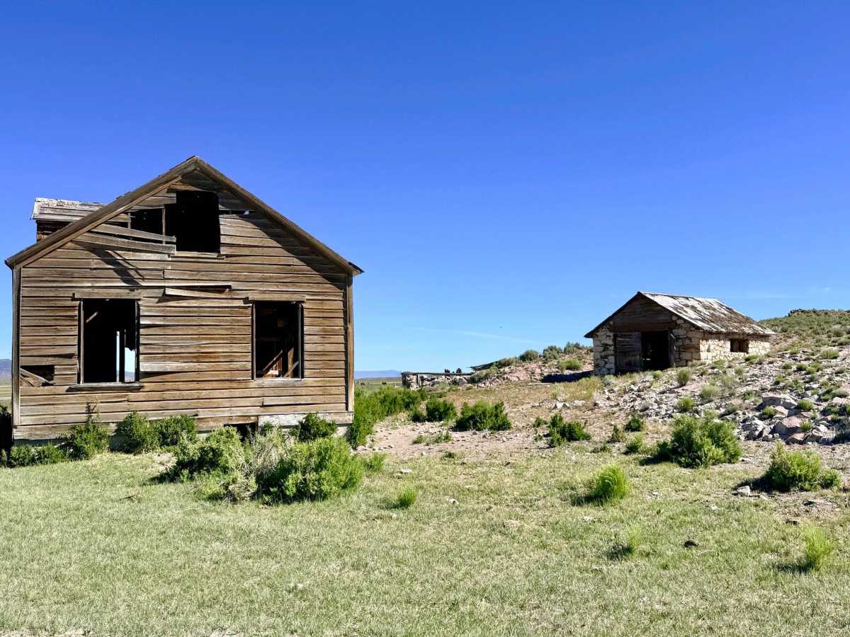  Potts Ranch Road  photo 2