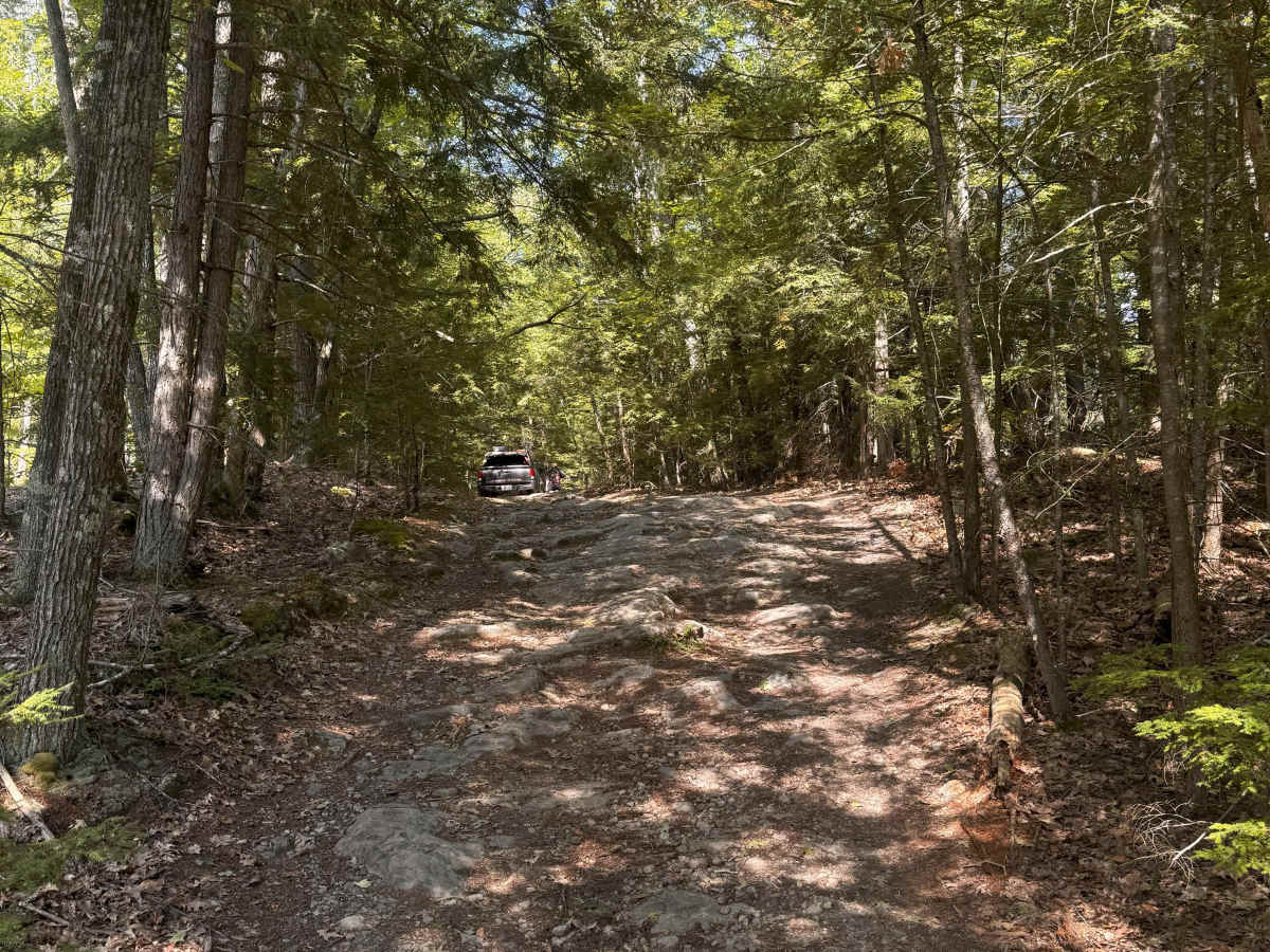 Mountain Road trail photo