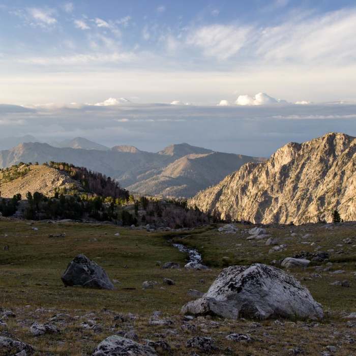 Near Broad Canyon: Betty, Goat + Baptie Lakes and the Surprise Valley Divide