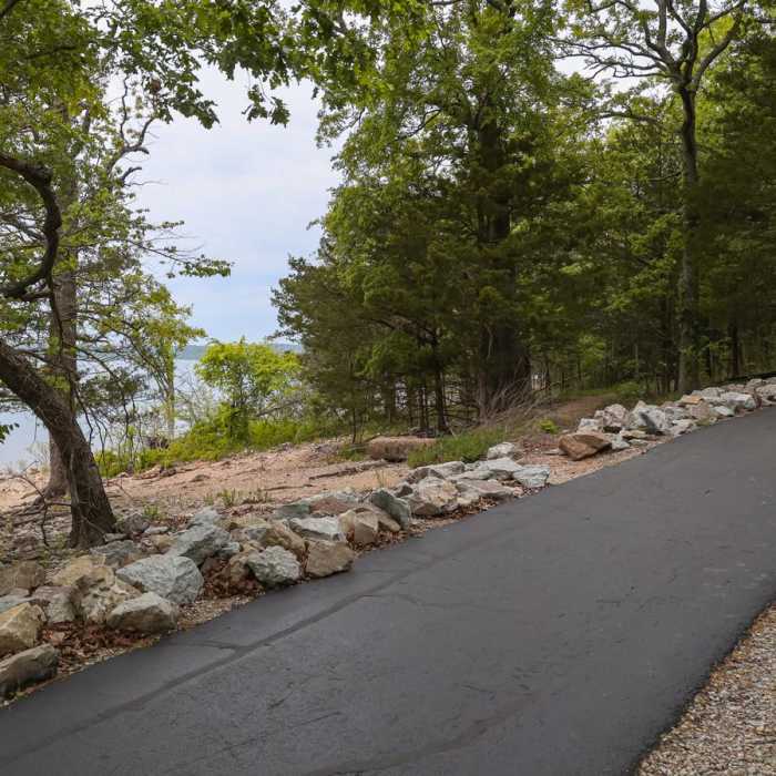 Near Lakeshore Trail Near Lakeshore Trail