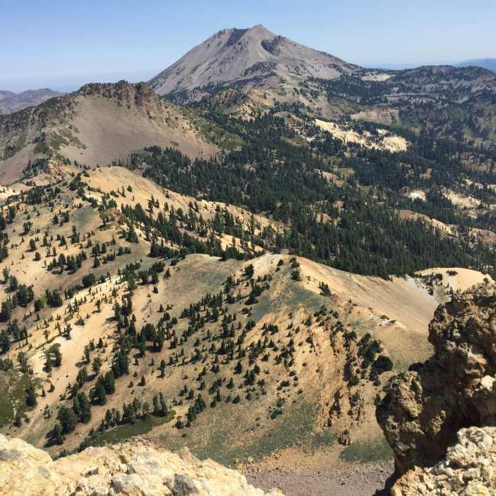 Near Brokeoff Mountain Trail