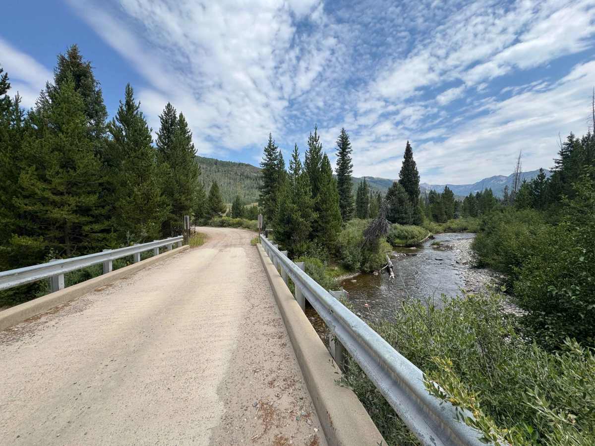 South Elk River Road photo 3