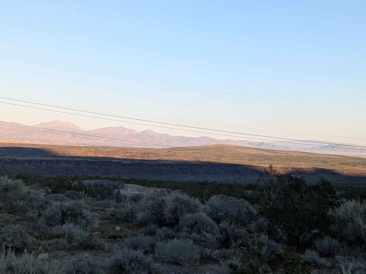 Aqueduct Service Road Deadfoot Canyon photo 4