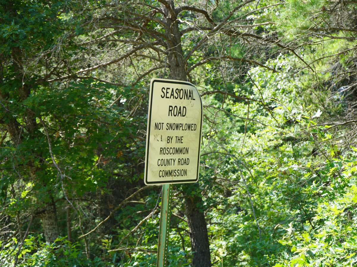 Sawyer Road photo 3