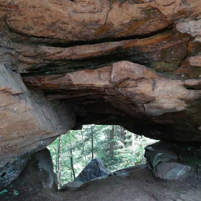 Whistling Arch. Near Whistling Arch Trail #234