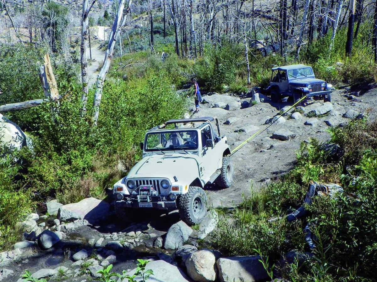 Holcomb Creek trail photo