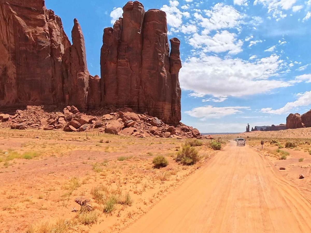 Monument Valley Loop photo 5