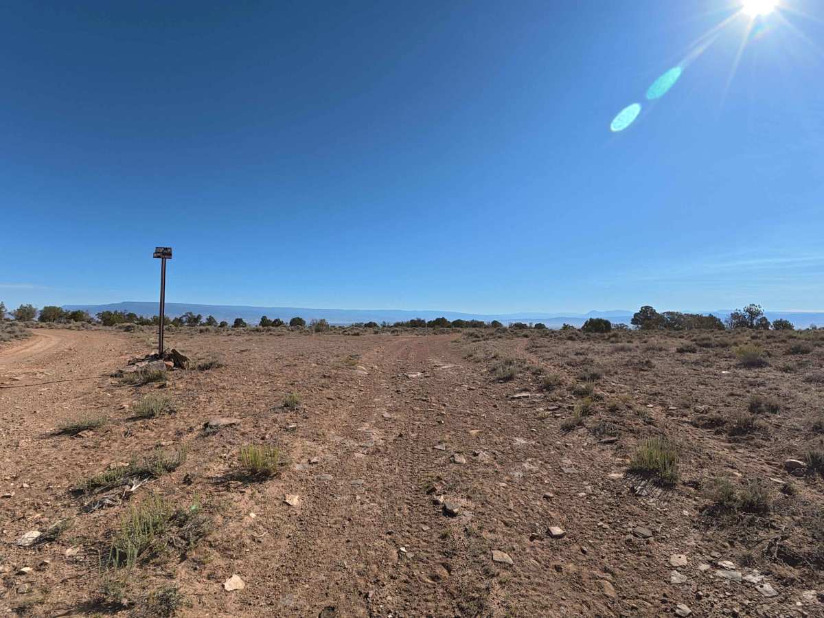 Rusty Nail Road - BLM 886 photo 4