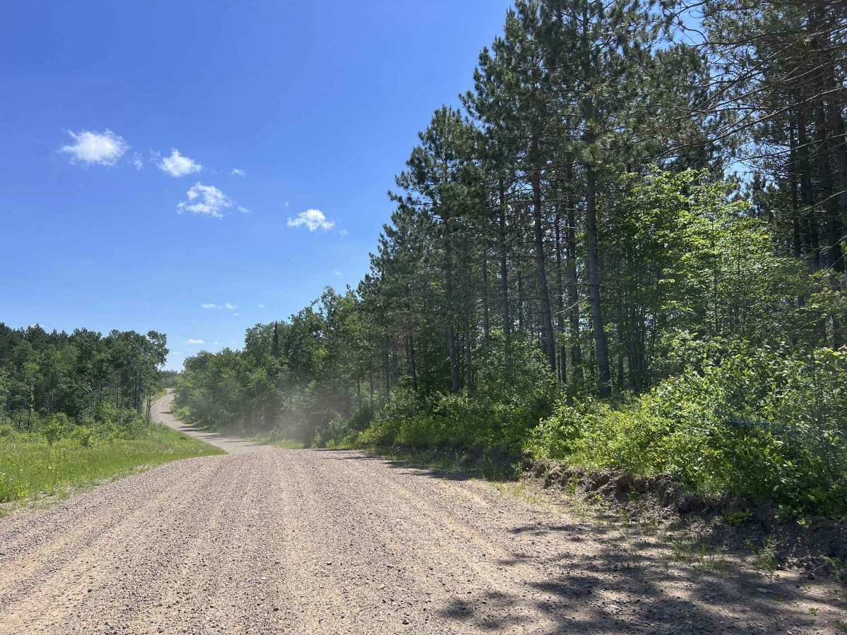 County Road O photo 3