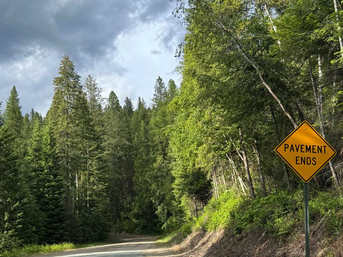 Box Canyon Road trail photo