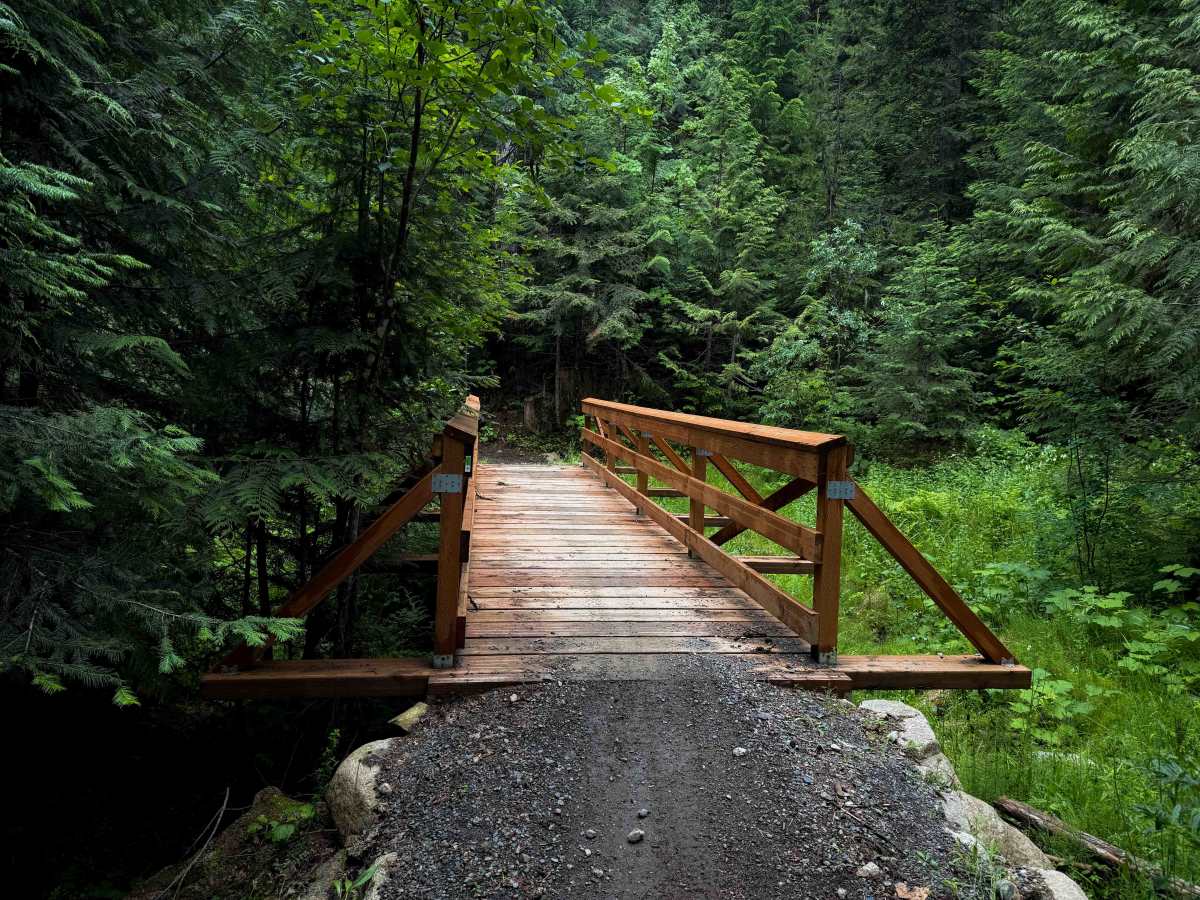 Clark Creek trail photo