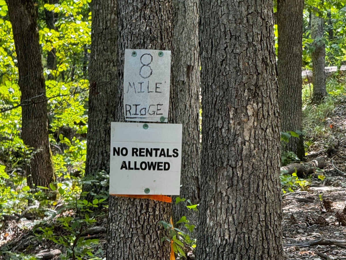 8 Mile Ridge trail photo