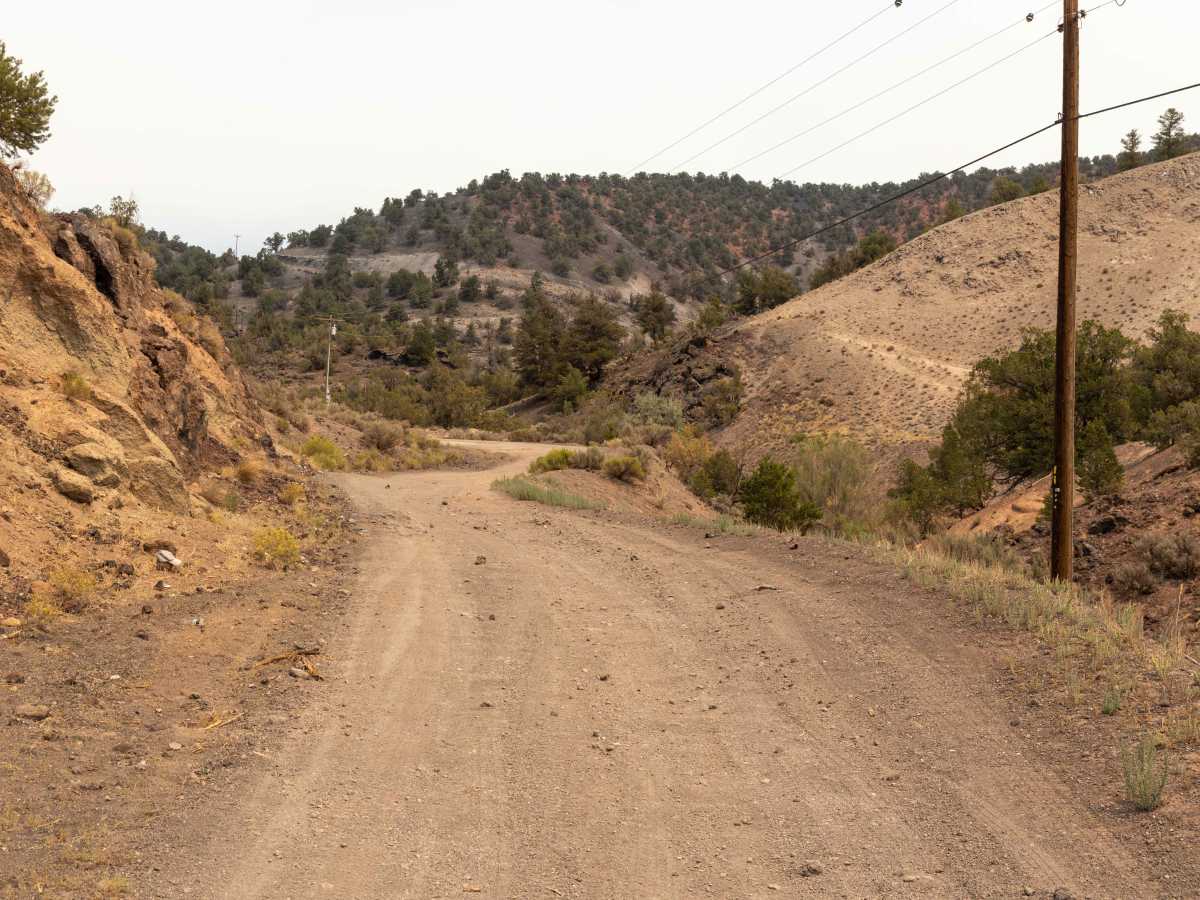 Dotsero Crater trail photo