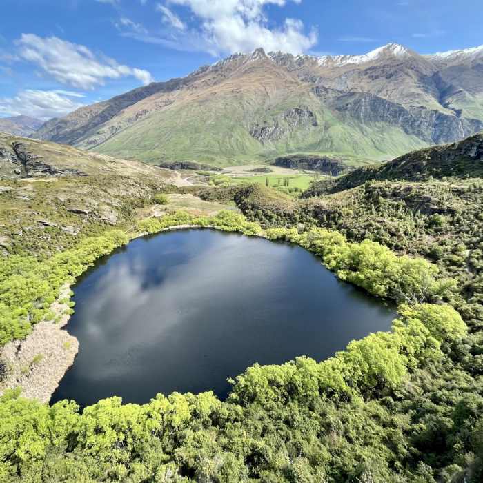 Near Diamond Lake and Rocky Mountain Track Near Diamond Lake and Rocky Mountain Track