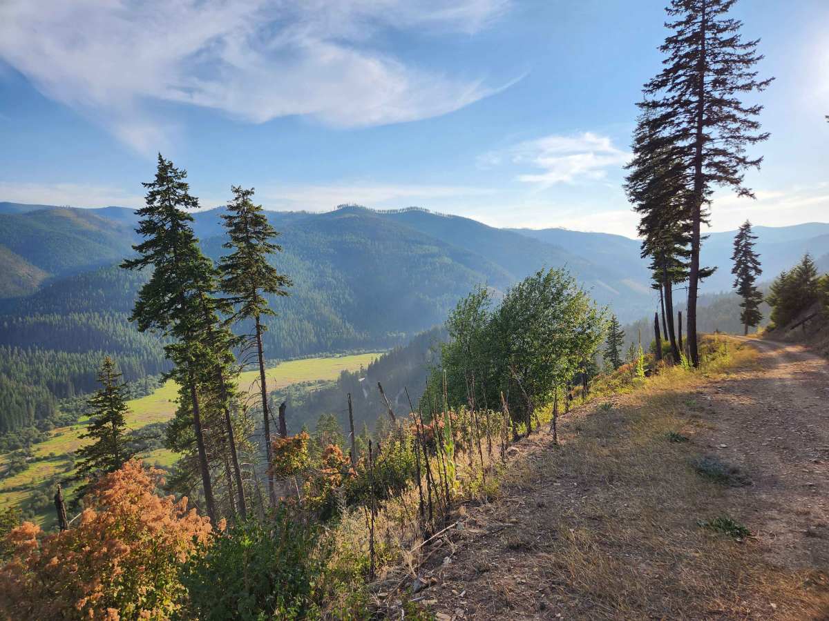 Sex Ridge Road trail photo