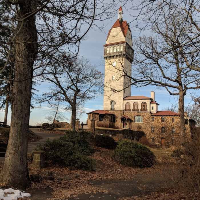 Near Heublein Tower from Reservoir 6