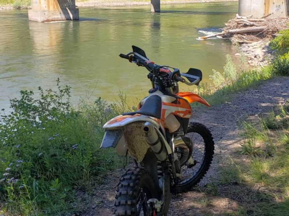 River Trail photo 4