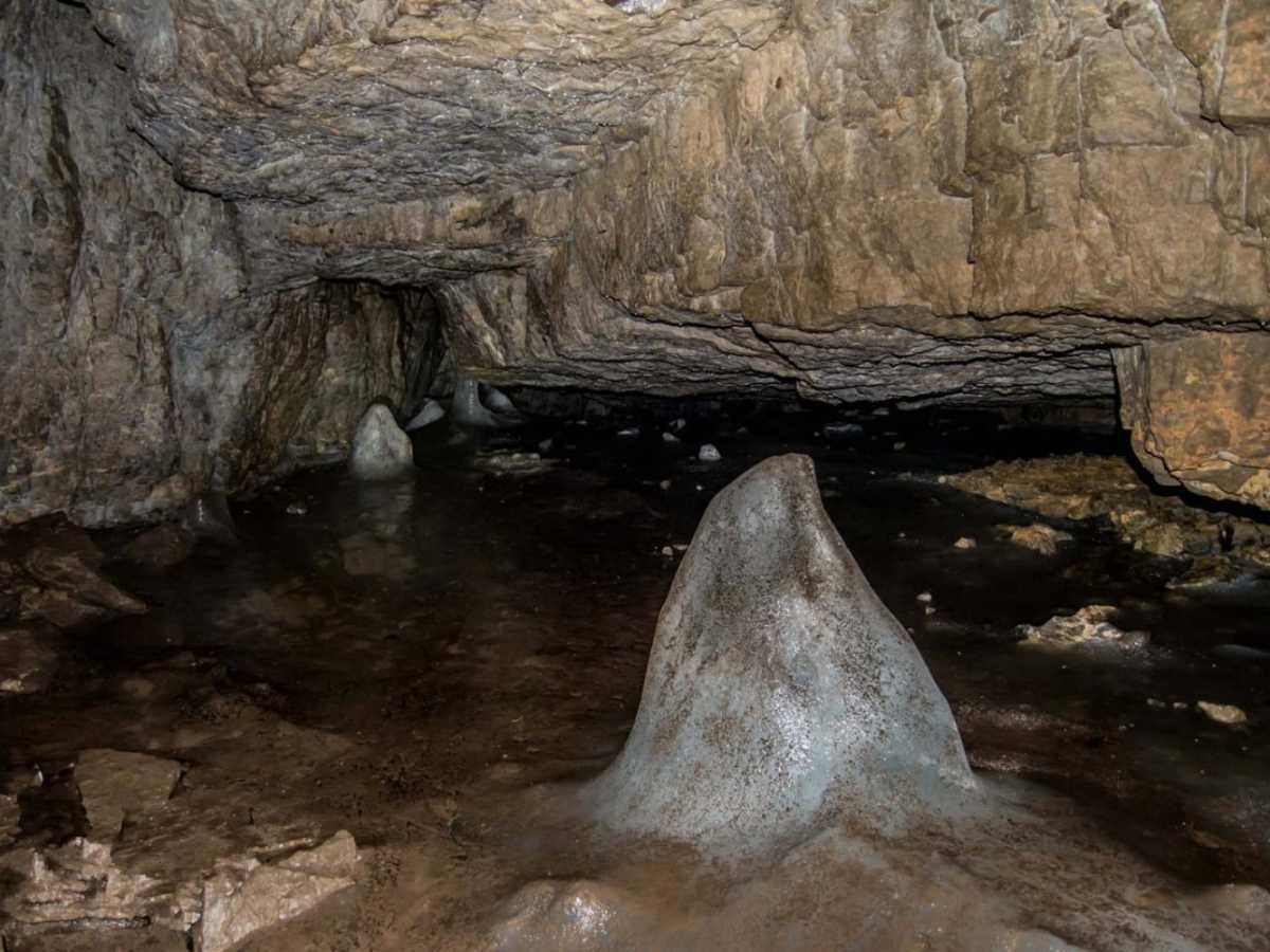 Paris Ice Cave photo 2