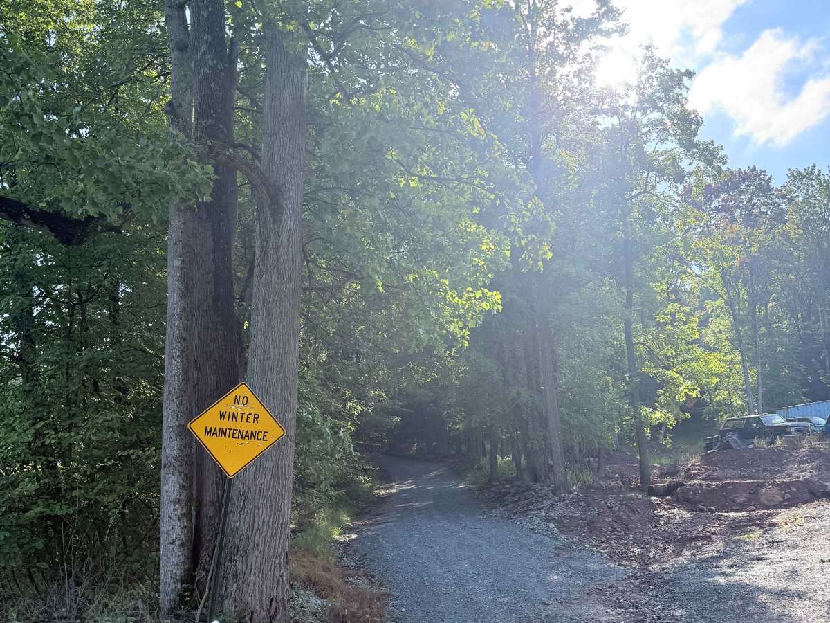 Hoffman Road photo 4
