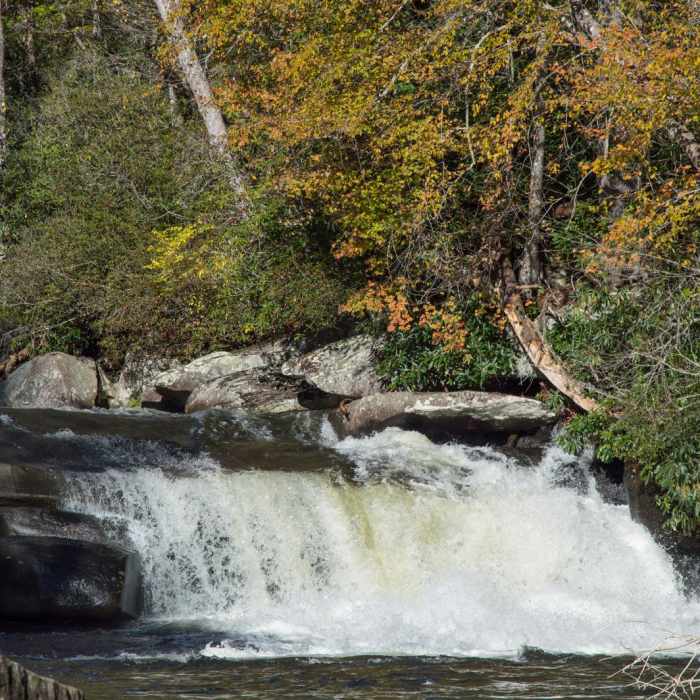 Near Rainbow Falls + Turtleback Falls Near Rainbow Falls + Turtleback Falls