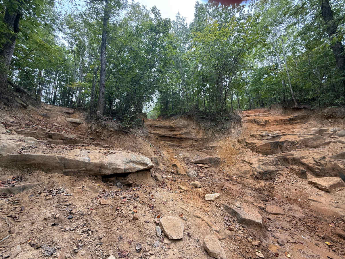 Valley Hill trail photo
