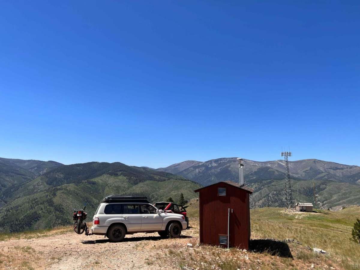 Sula Peak Lookout photo 3