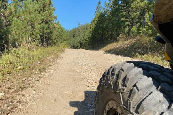 Crystal Cave Trail