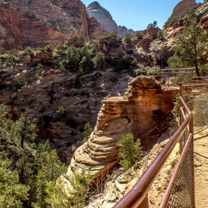 Near Canyon Overlook Trail