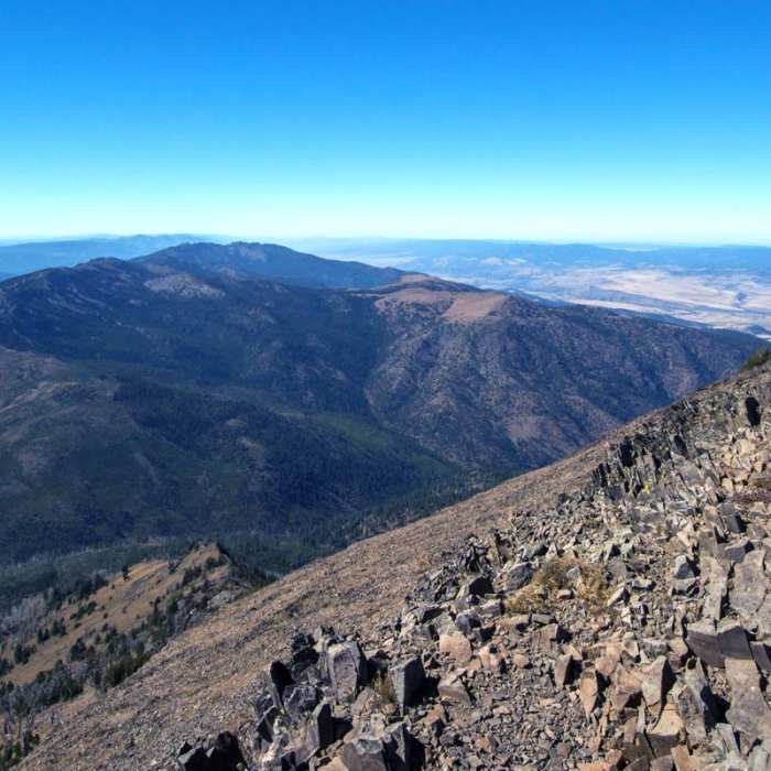 Near Strawberry Mountain via Roads End Trail