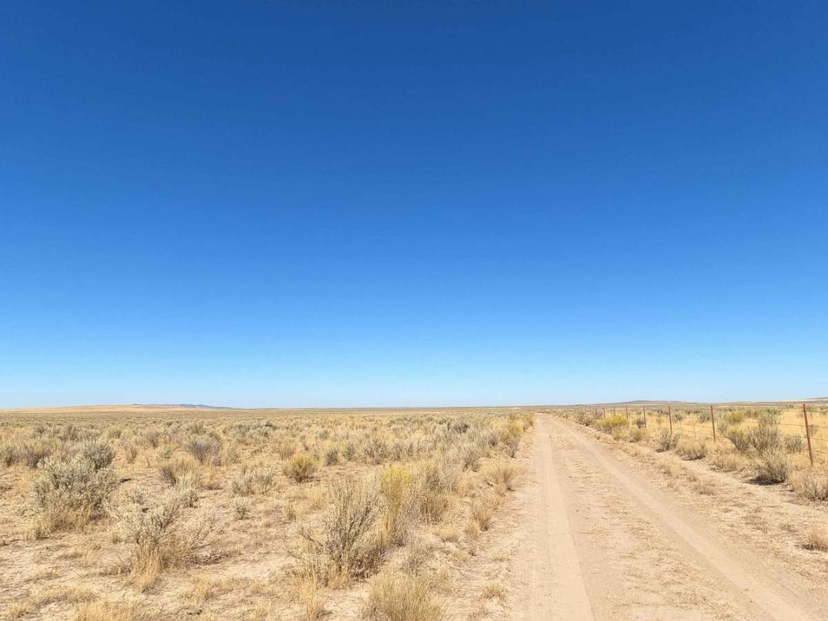 Jordan Craters Ranch Road photo 4