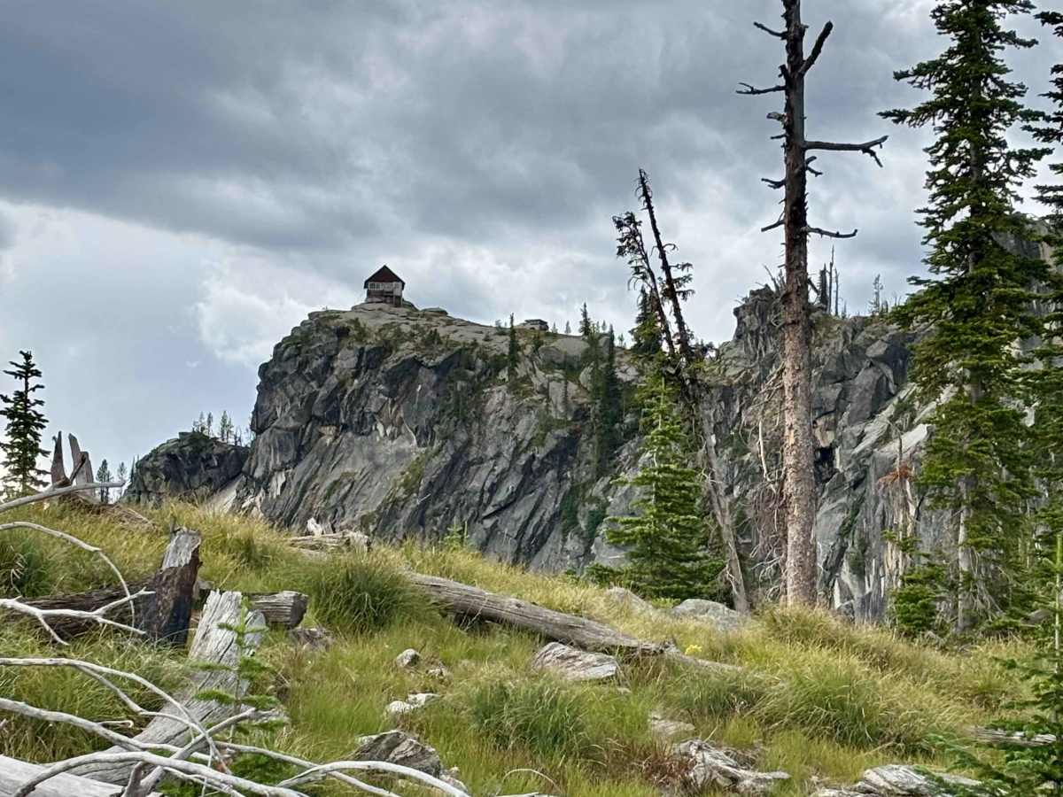 Burnt Knob Lookout trail photo