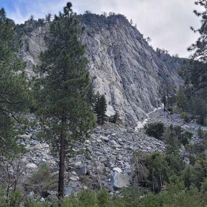 Strawberry Peak from Strawberry Potrero. Near Big Tujunga to Strawberry Potrero and Josephine Peak