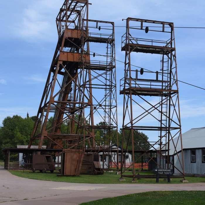 Near Lake Vermilion-Soudan Underground Mine State Park Hiking Club Trail
