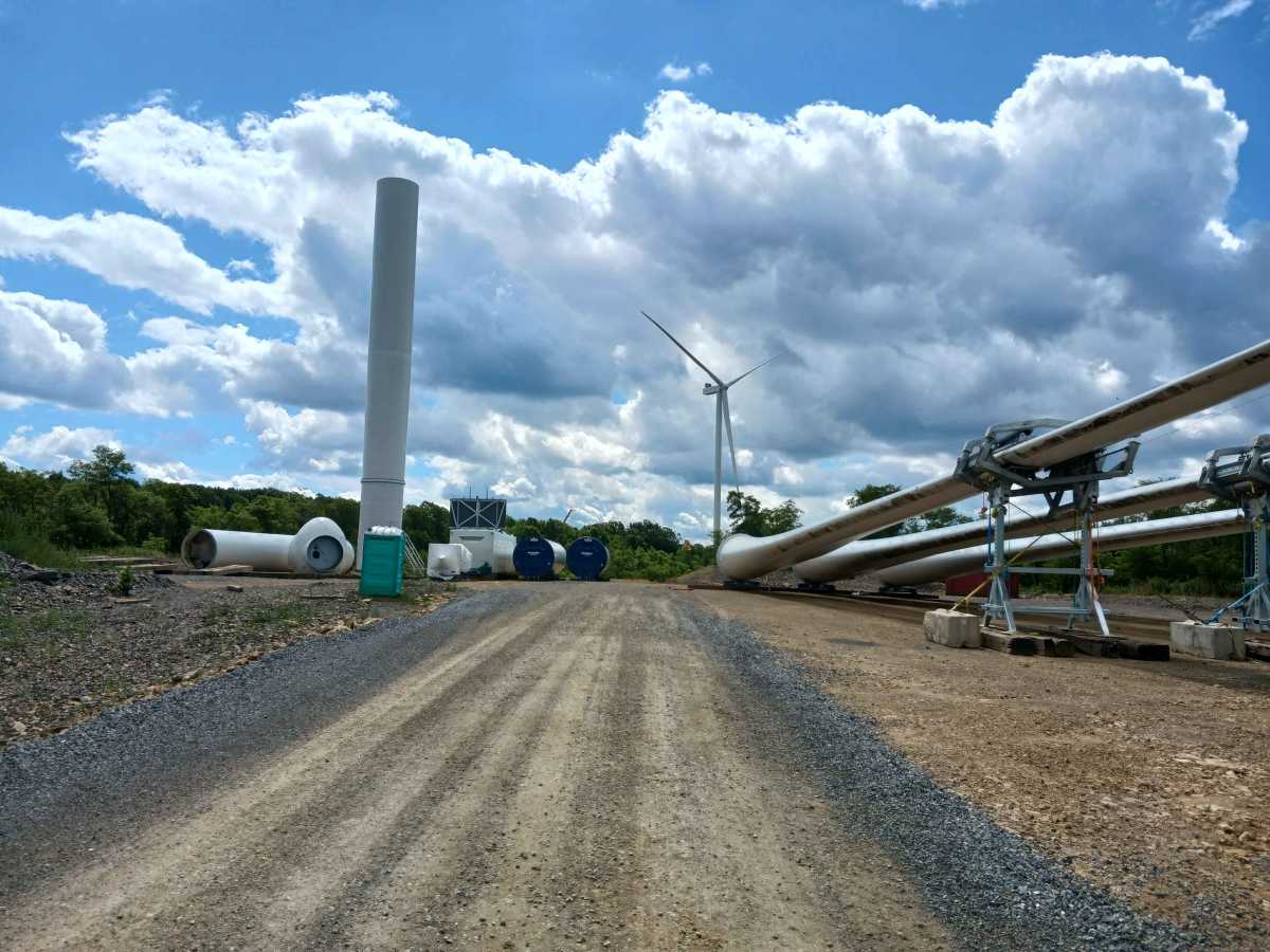 Turbine 16 Road photo 5