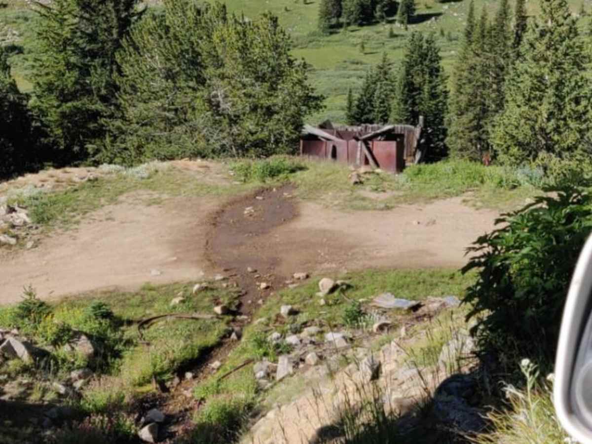 Independence Pass photo 4