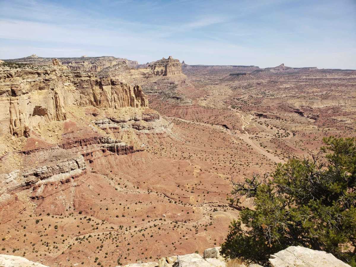 Sulphur Canyon Overlook trail photo