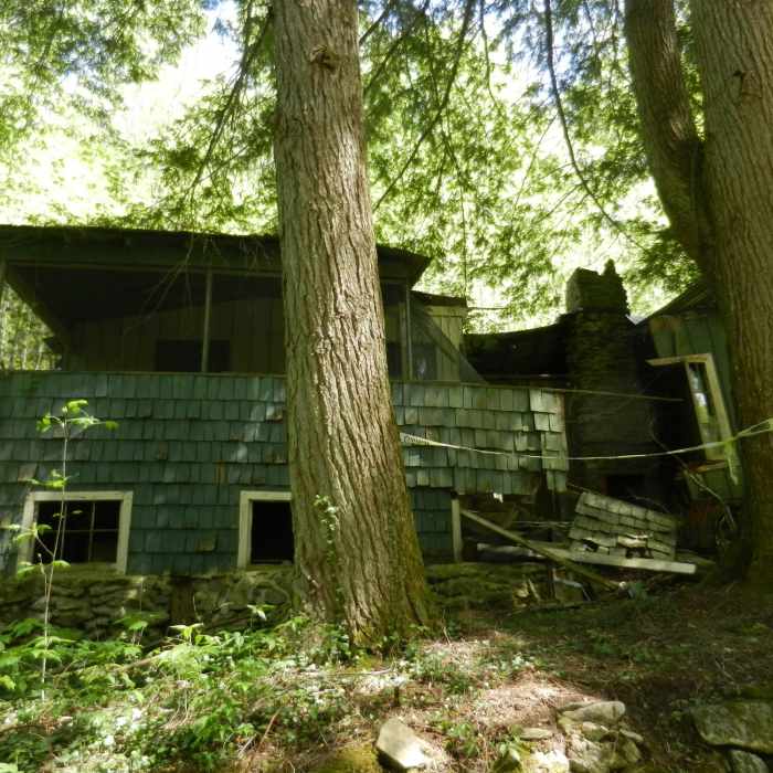 Old cottages. Near Cucumber Gap Loop