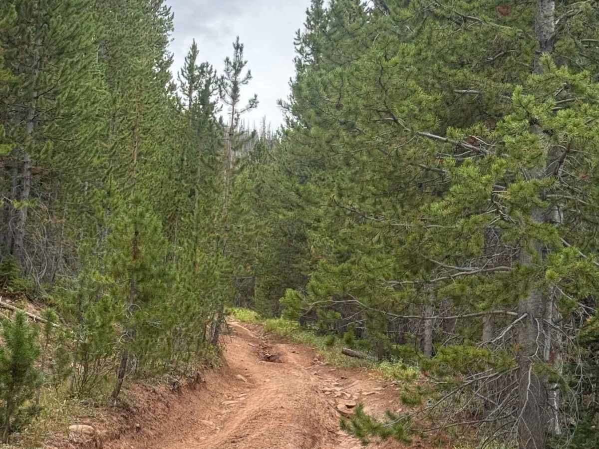 Deadman Mountain photo 2