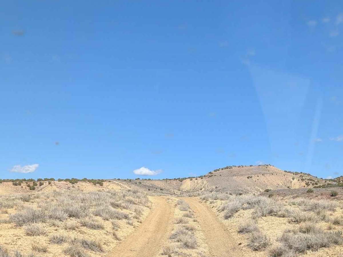 Buckskin Mountain Loop West photo 3