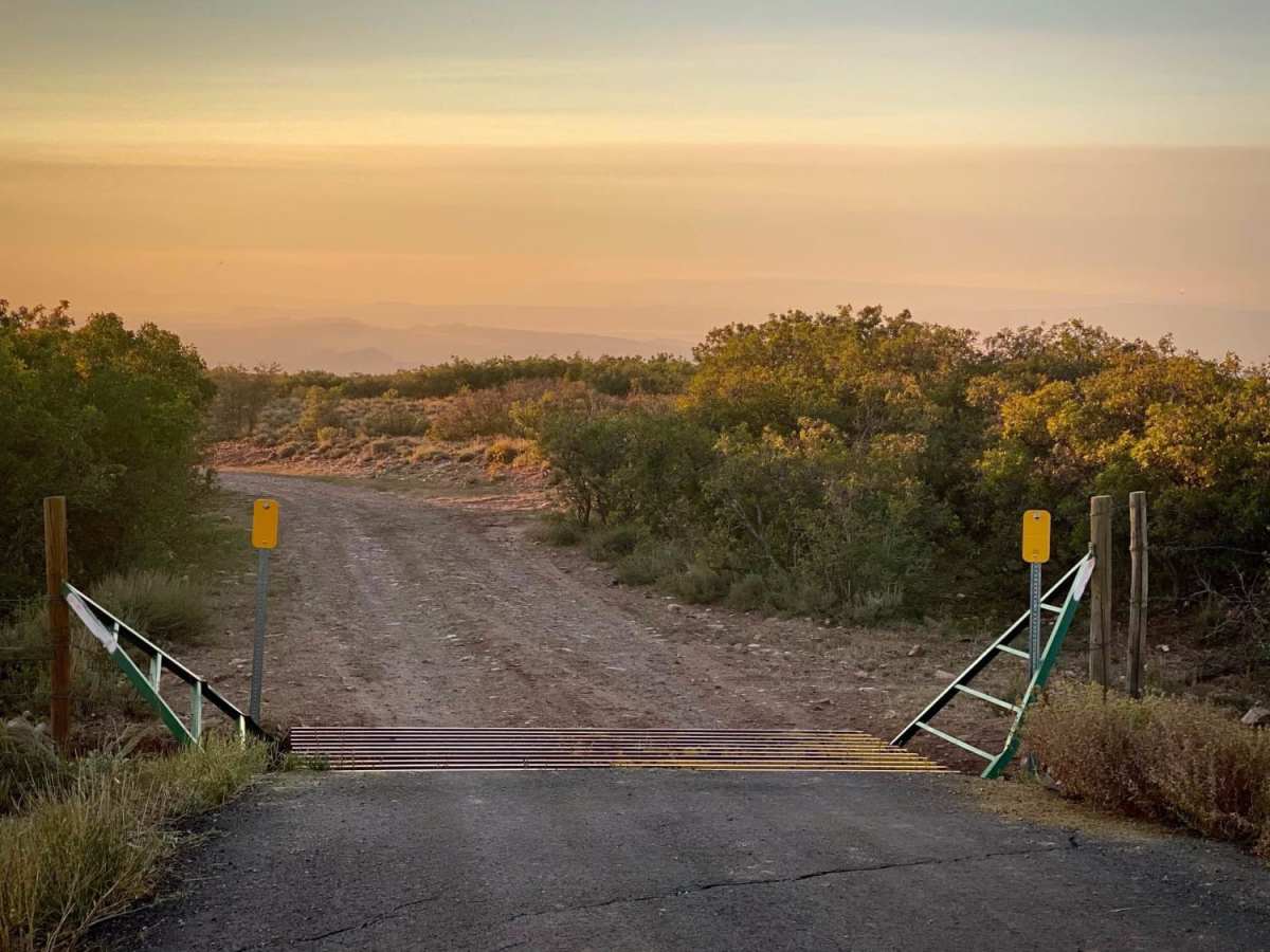 Tracking Station Road photo 5
