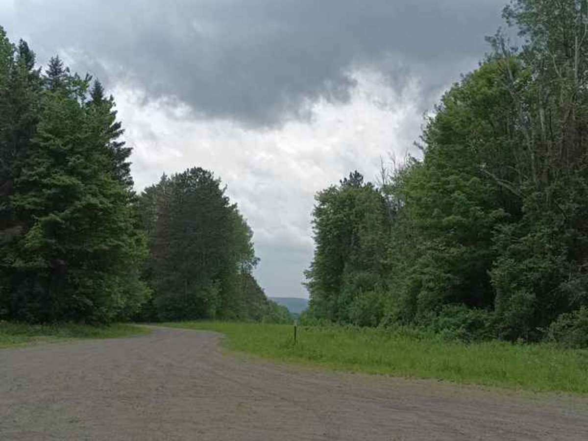 Brake Hill Road photo 4