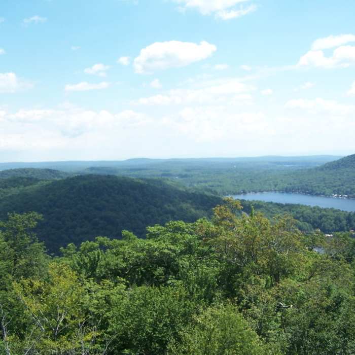 Near Kane Mountain North Trail