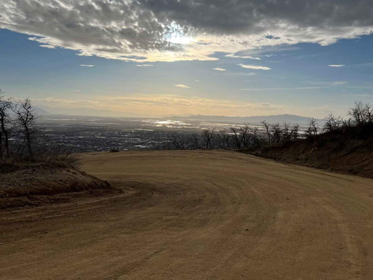 Ward Canyon Road photo 3
