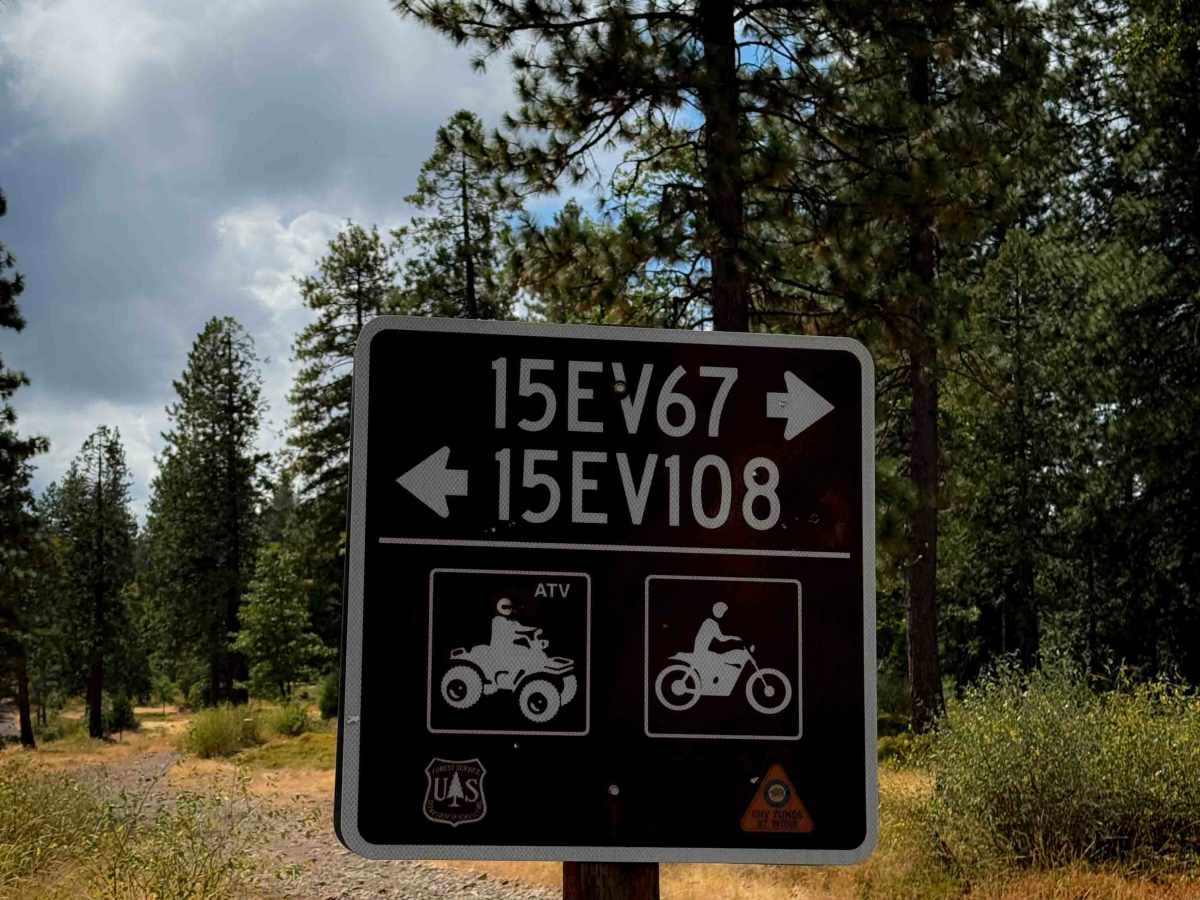 15EV67 photo 2