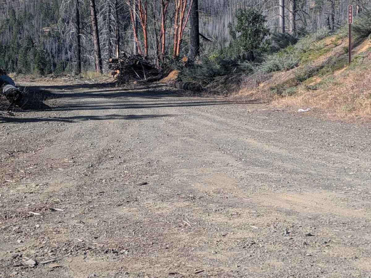 Baker Flat Road - FS 29N41 trail photo