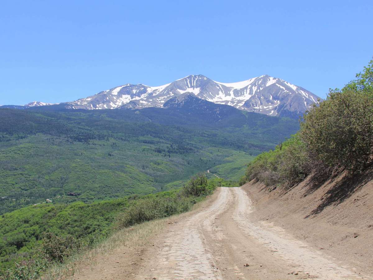The Crown: BLM Road #8320 photo 6