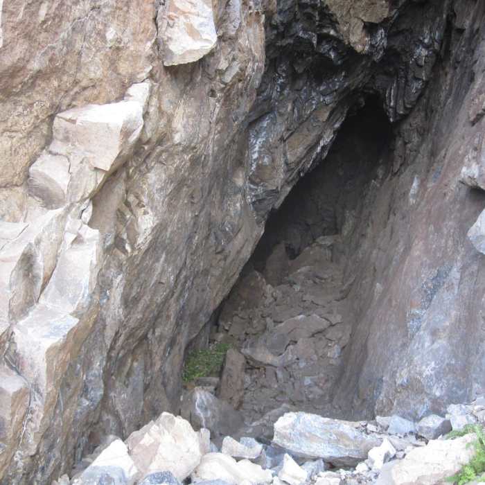 Near Kessler Peak Loop Hike via Carbonate Pass