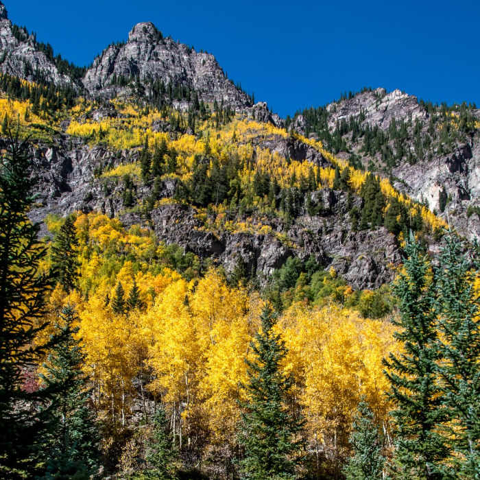 Near Crater Lake + Maroon Lake Hike via the Maroon-Snowmass Trail