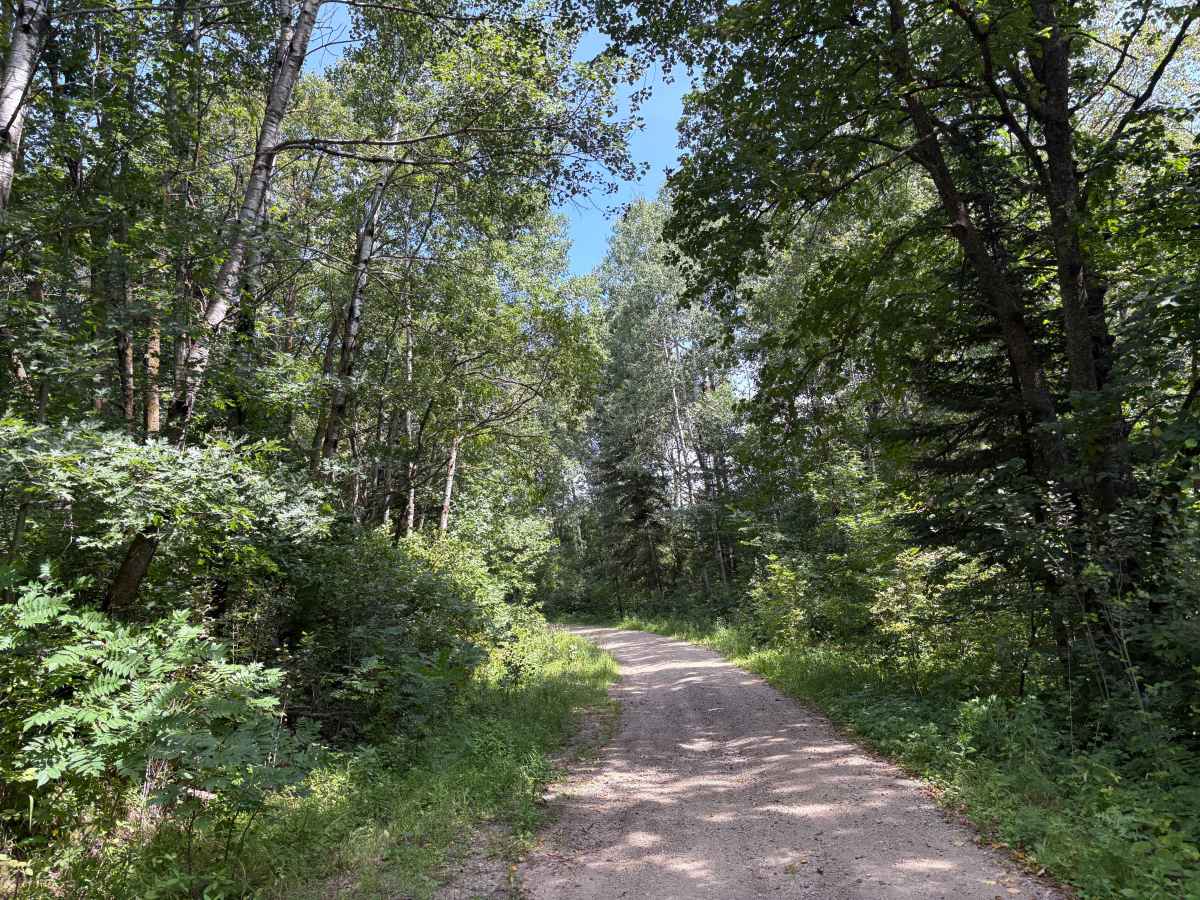 Mary Yellowhead Trail trail photo